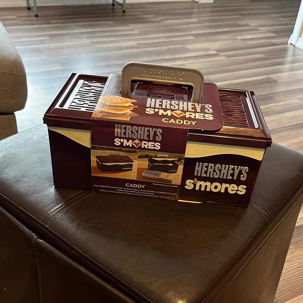 Hersheys s'mores caddy